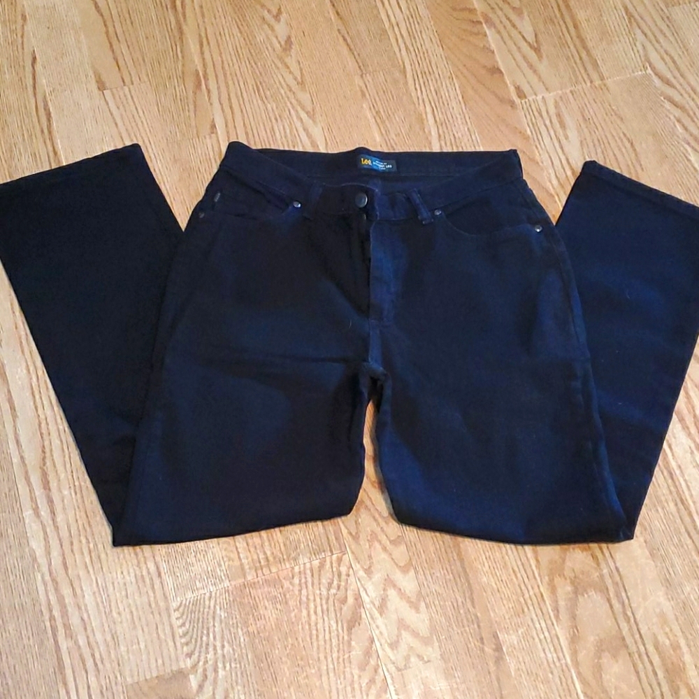 Lee straight leg woman's jeans black 10 short